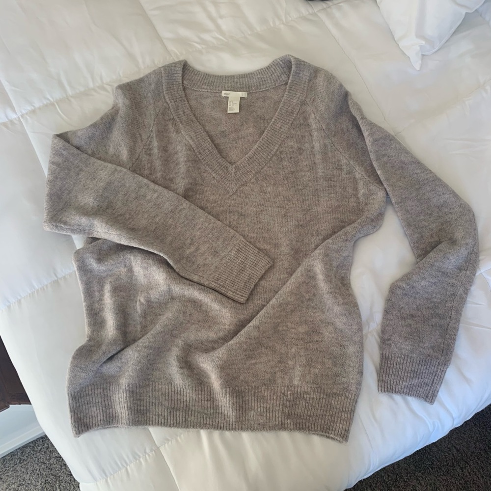 NWOT H&M Knit Sweater